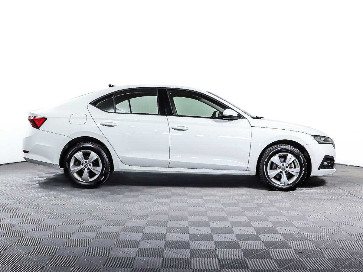 Купить Skoda Octavia, 2021, 34 302 км.. Фото: #2