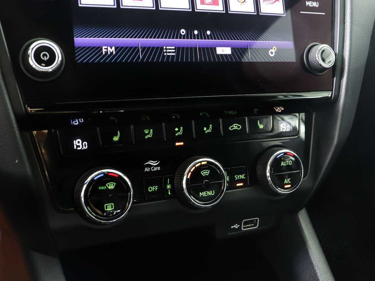 Купить Skoda Octavia, 2019, 76 300 км.. Фото: #17