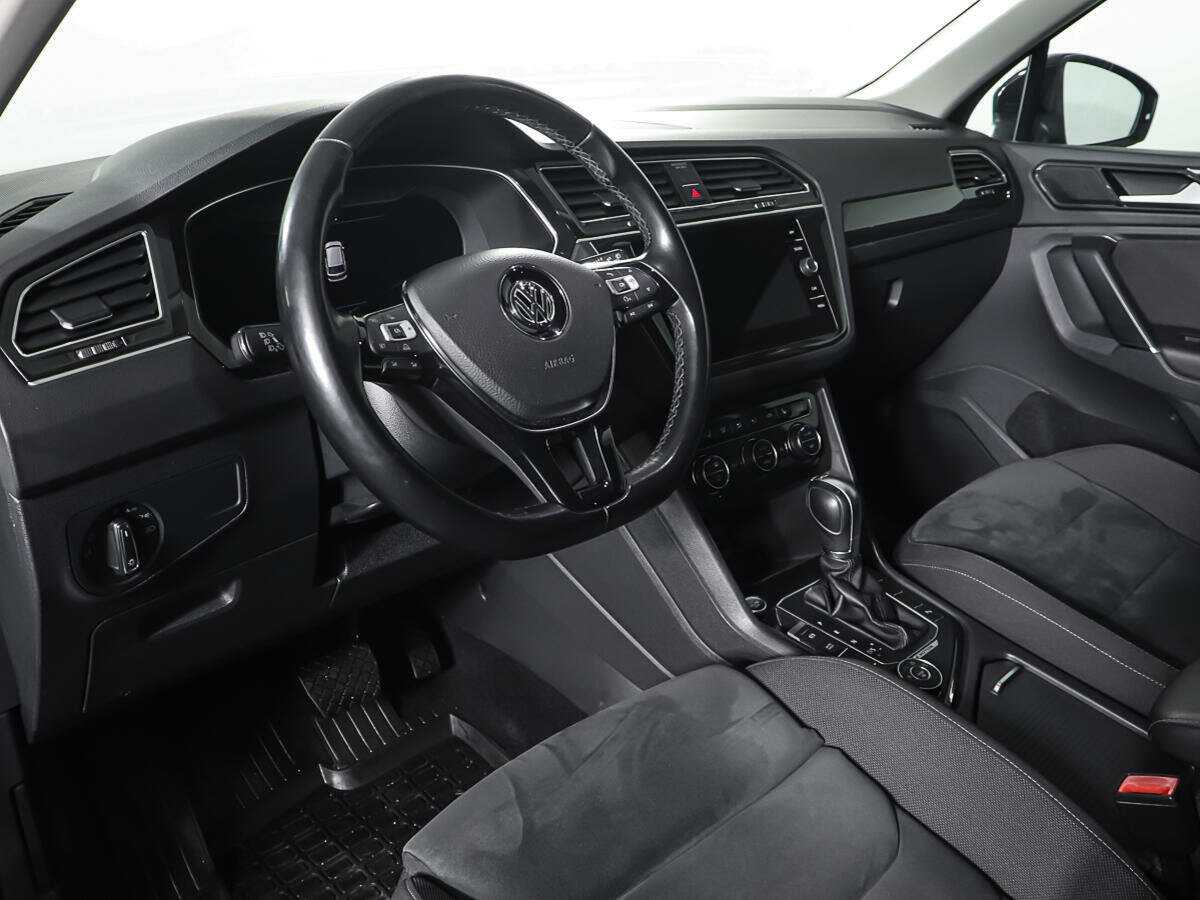 Купить Volkswagen Tiguan, 2018, 116 637 км.. Фото: #12