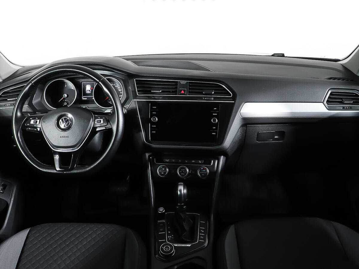 Купить Volkswagen Tiguan, 2018, 130 005 км.. Фото: #9