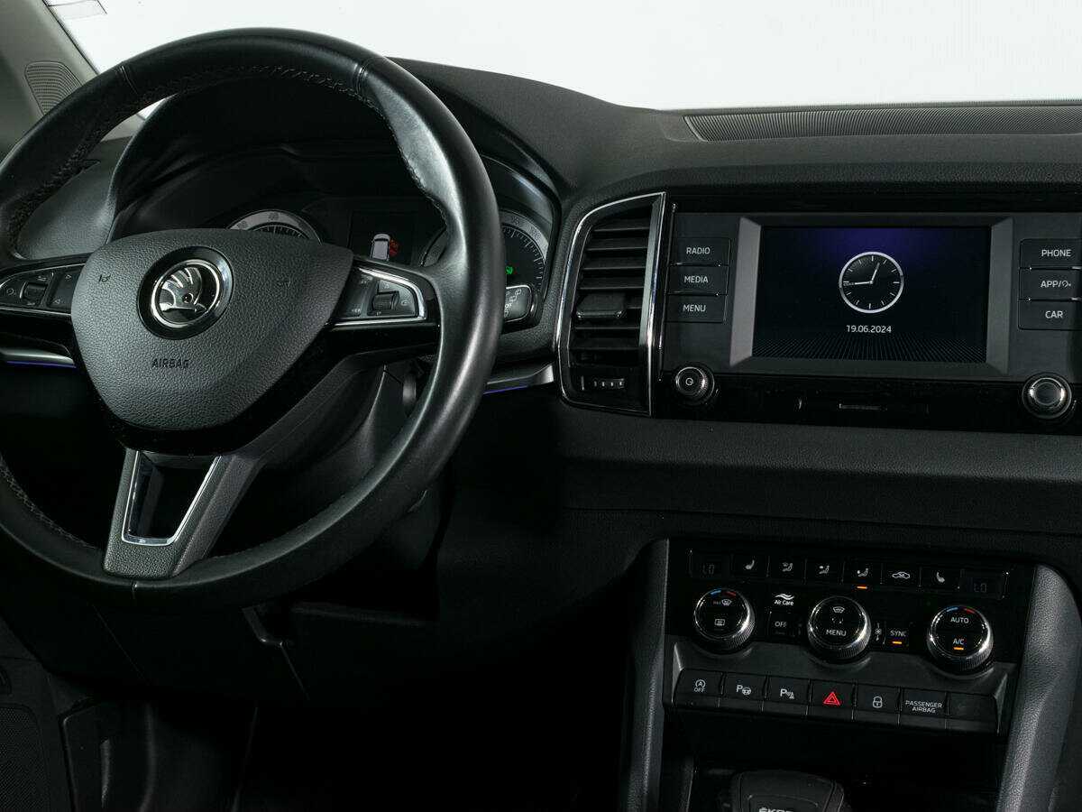 Купить Skoda Karoq, 2020, 77 620 км.. Фото: #11
