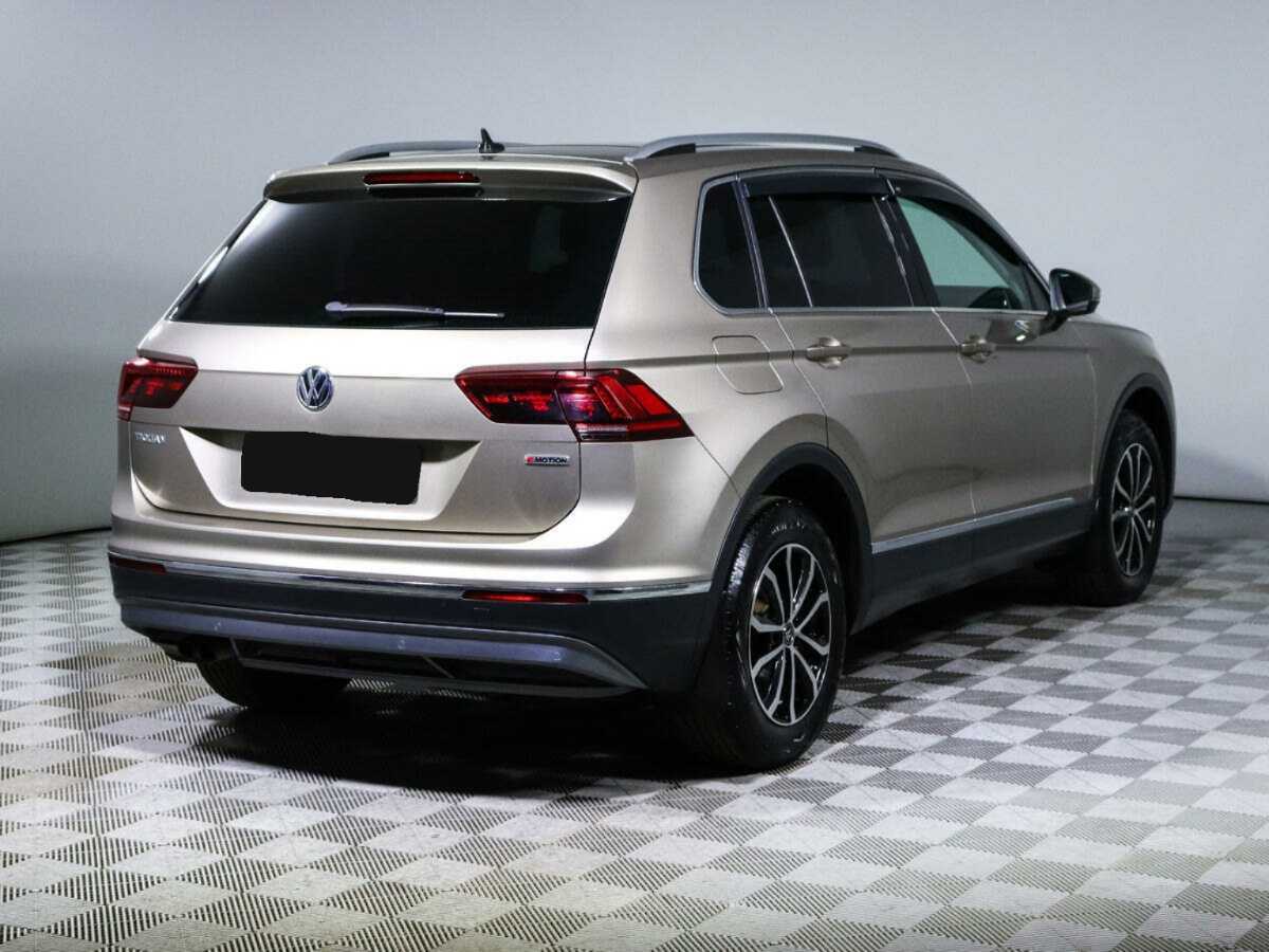 Купить Volkswagen Tiguan, 2018, 67 721 км.. Фото: #4