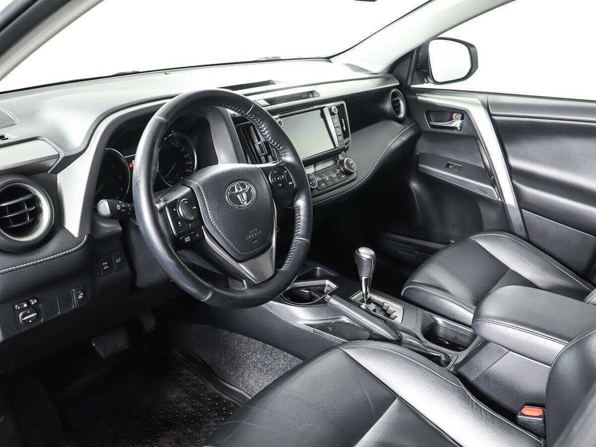 Купить Toyota RAV4, 2018, 93 800 км.. Фото: #12