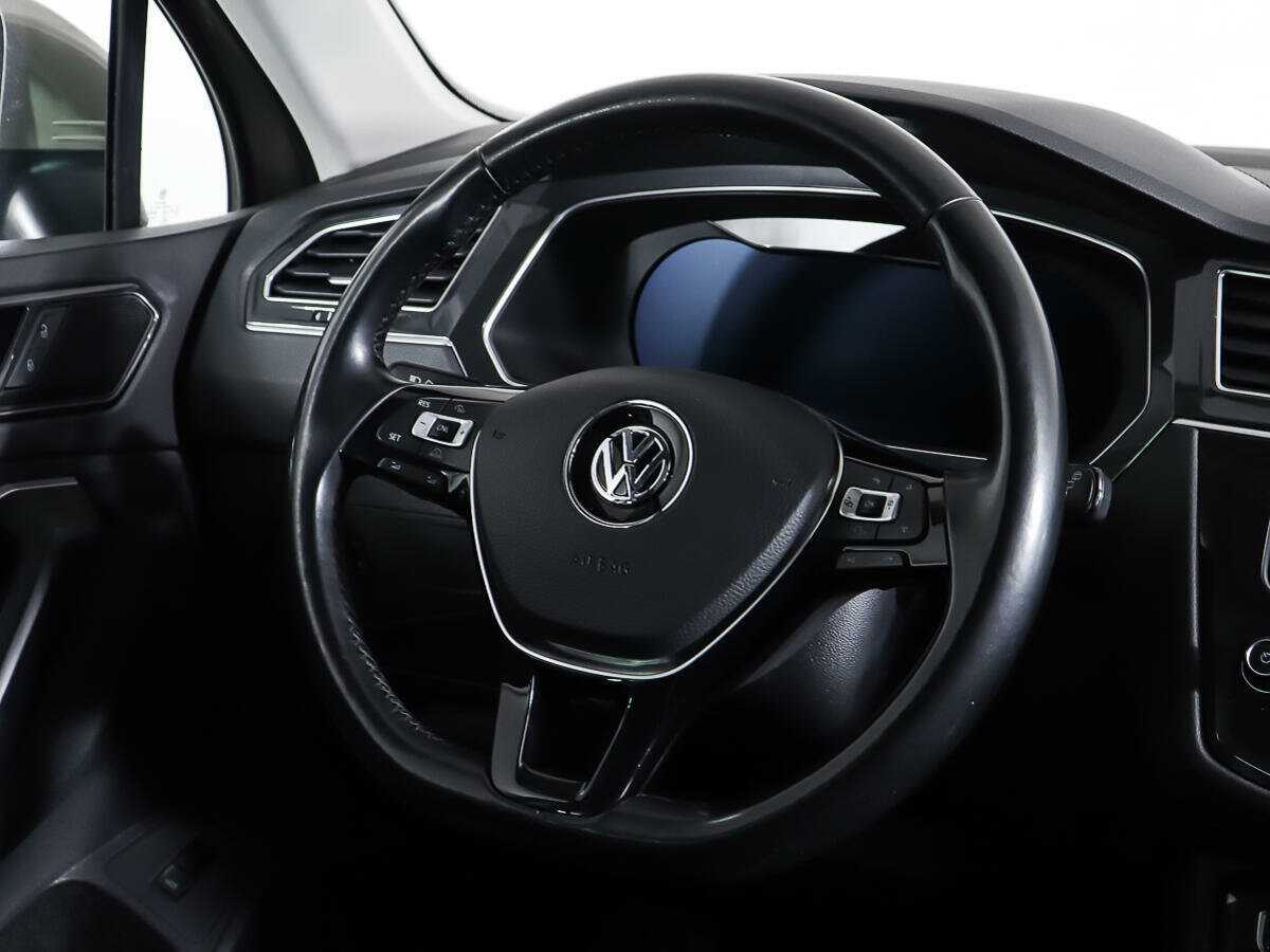 Купить Volkswagen Tiguan, 2017, 128 366 км.. Фото: #16