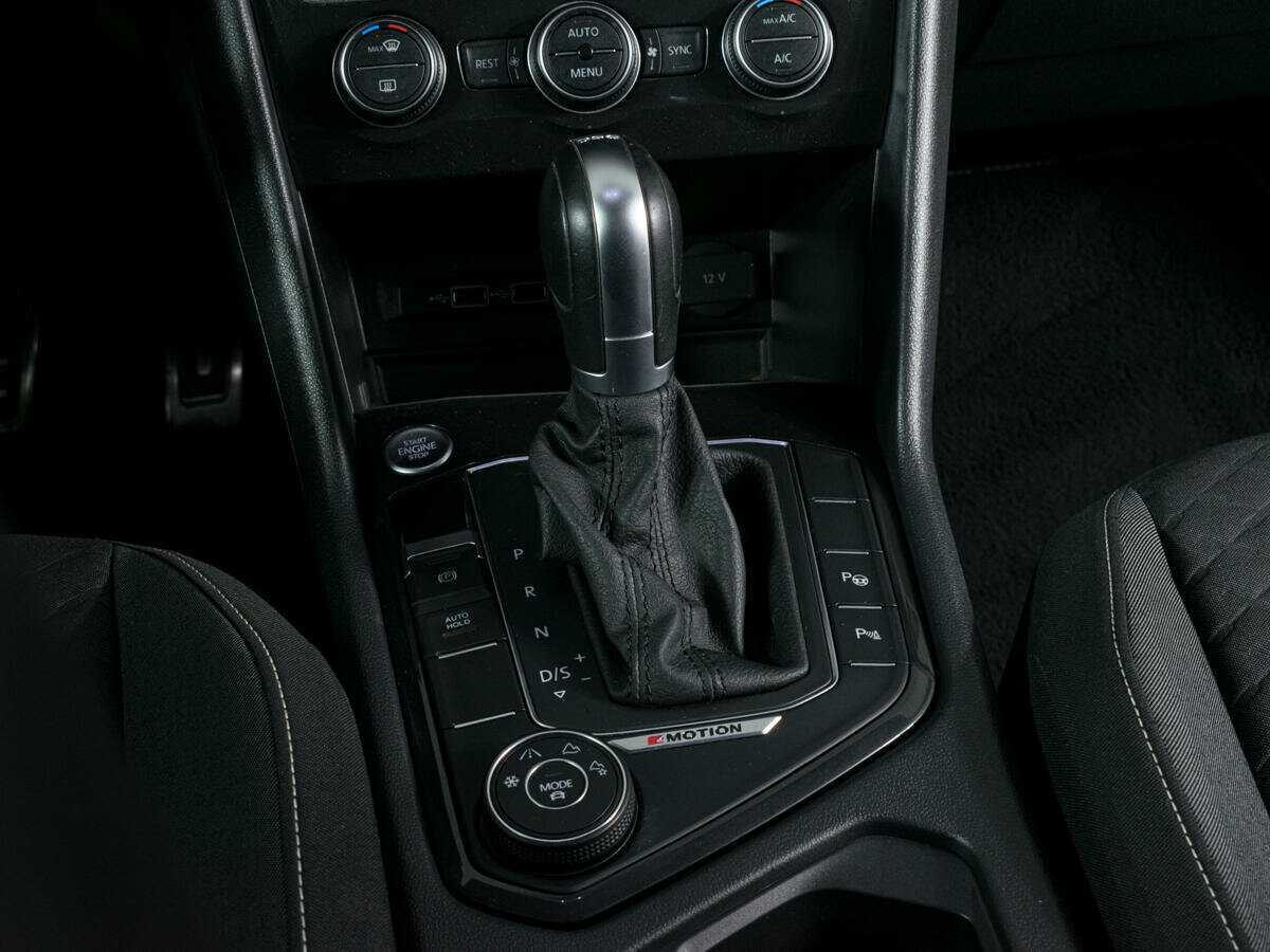 Купить Volkswagen Tiguan, 2018, 84 009 км.. Фото: #15