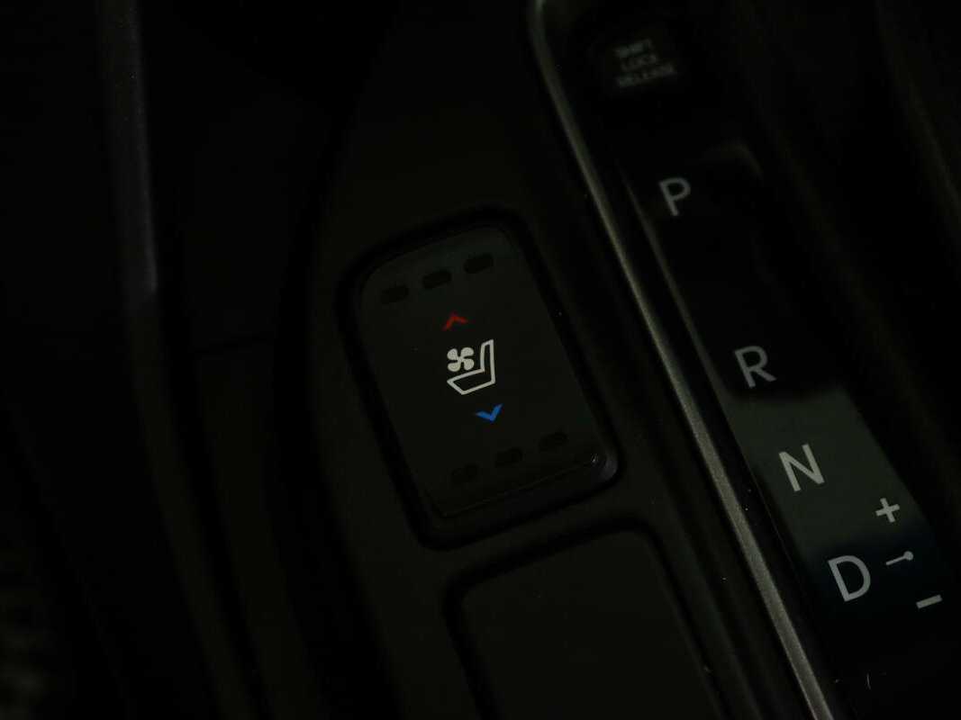 Купить Hyundai Santa Fe, 2013, 128 000 км.. Фото: #23