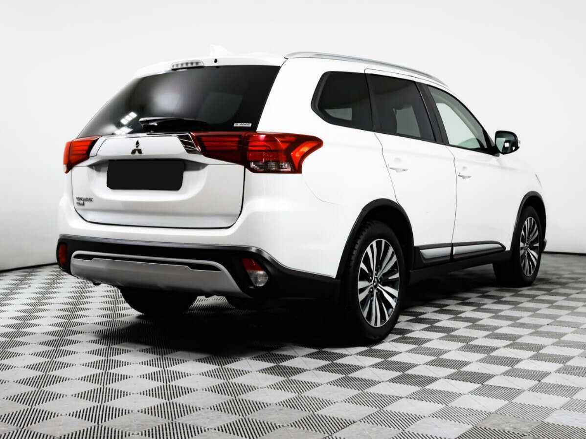 Купить Mitsubishi Outlander, 2020, 64 016 км.. Фото: #3
