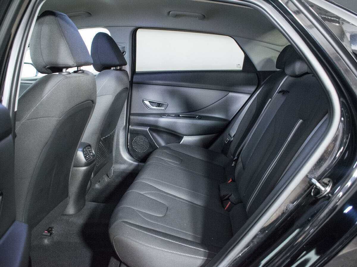 Купить Hyundai Elantra, 2020, 33 734 км.. Фото: #9