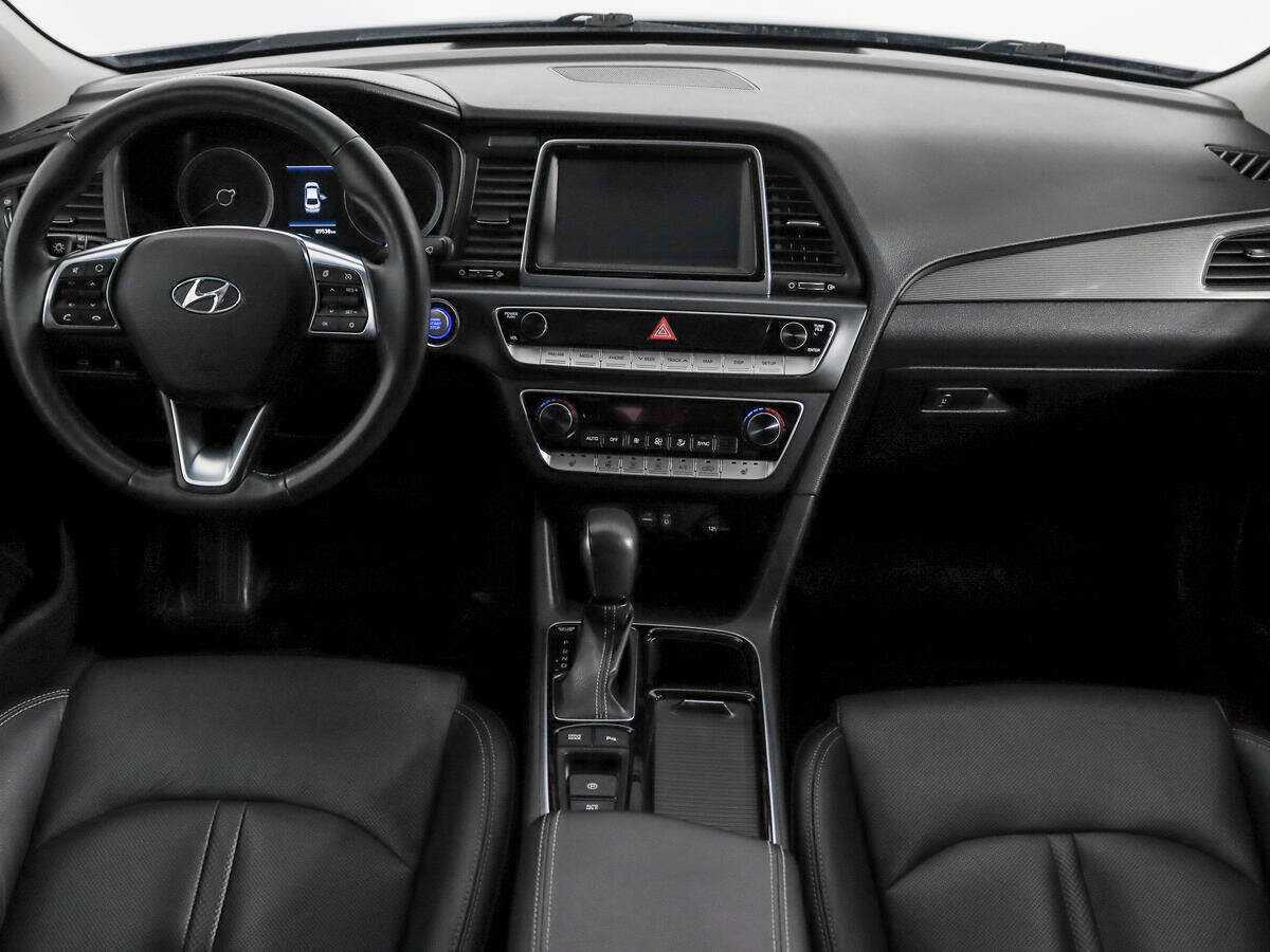 Купить Hyundai Sonata, 2017, 89 498 км.. Фото: #14