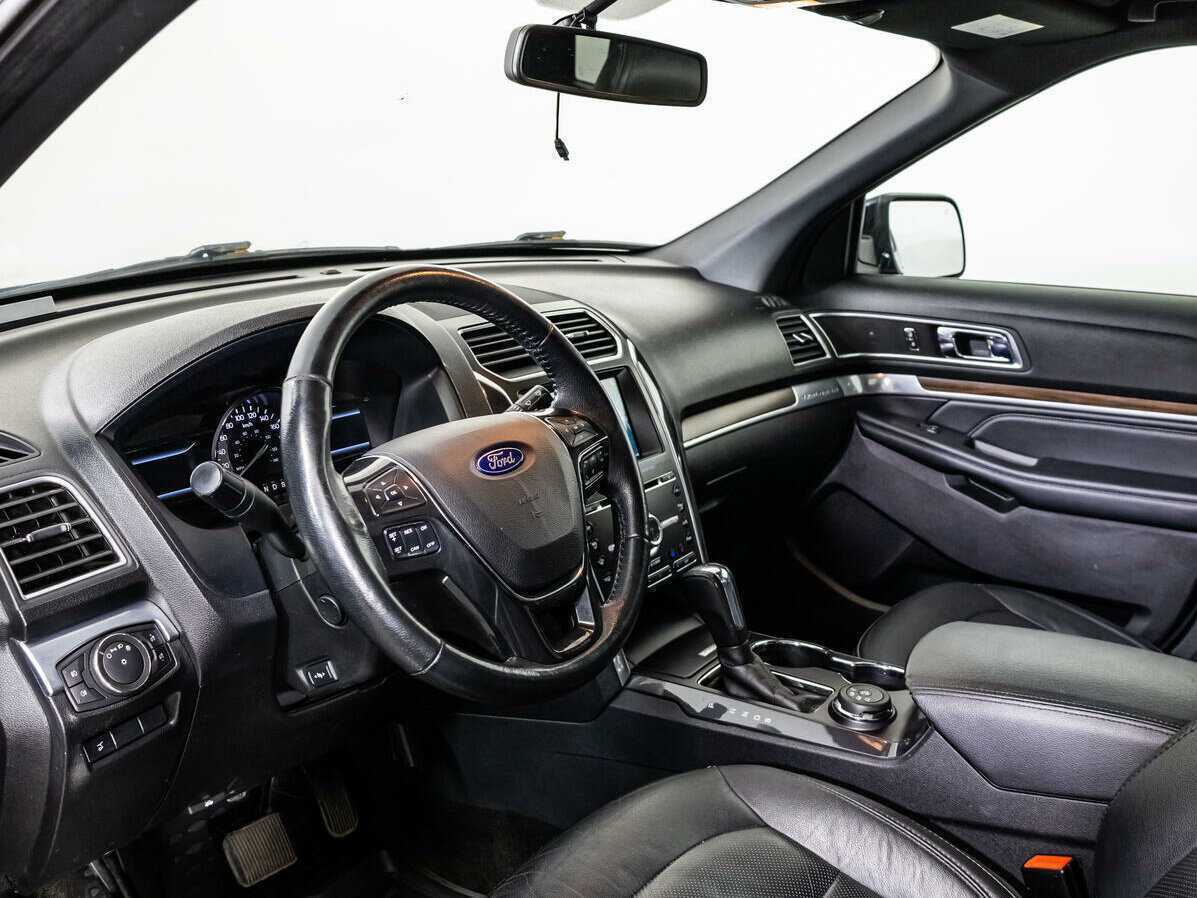 Купить Ford Explorer, 2017, 124 000 км.. Фото: #8