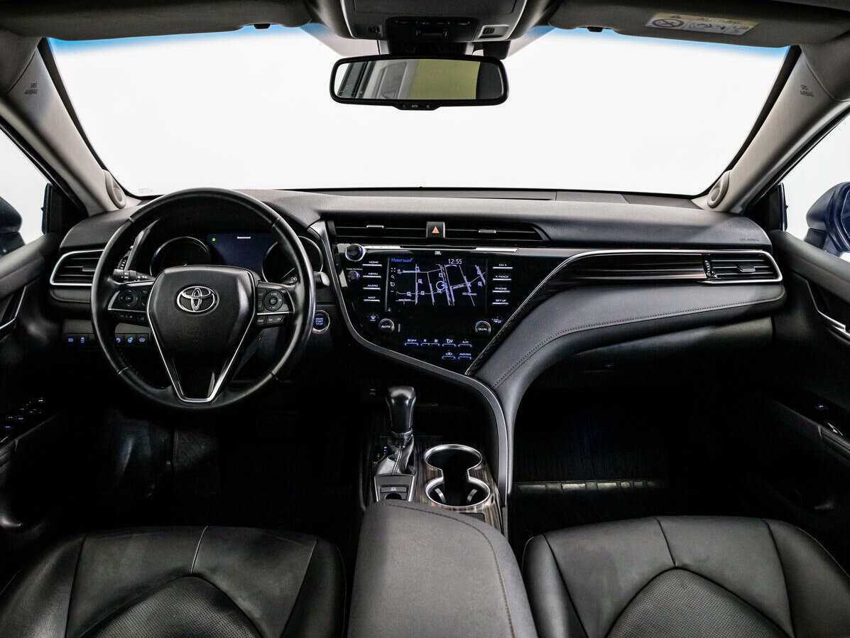 Купить Toyota Camry, 2018, 169 924 км.. Фото: #11
