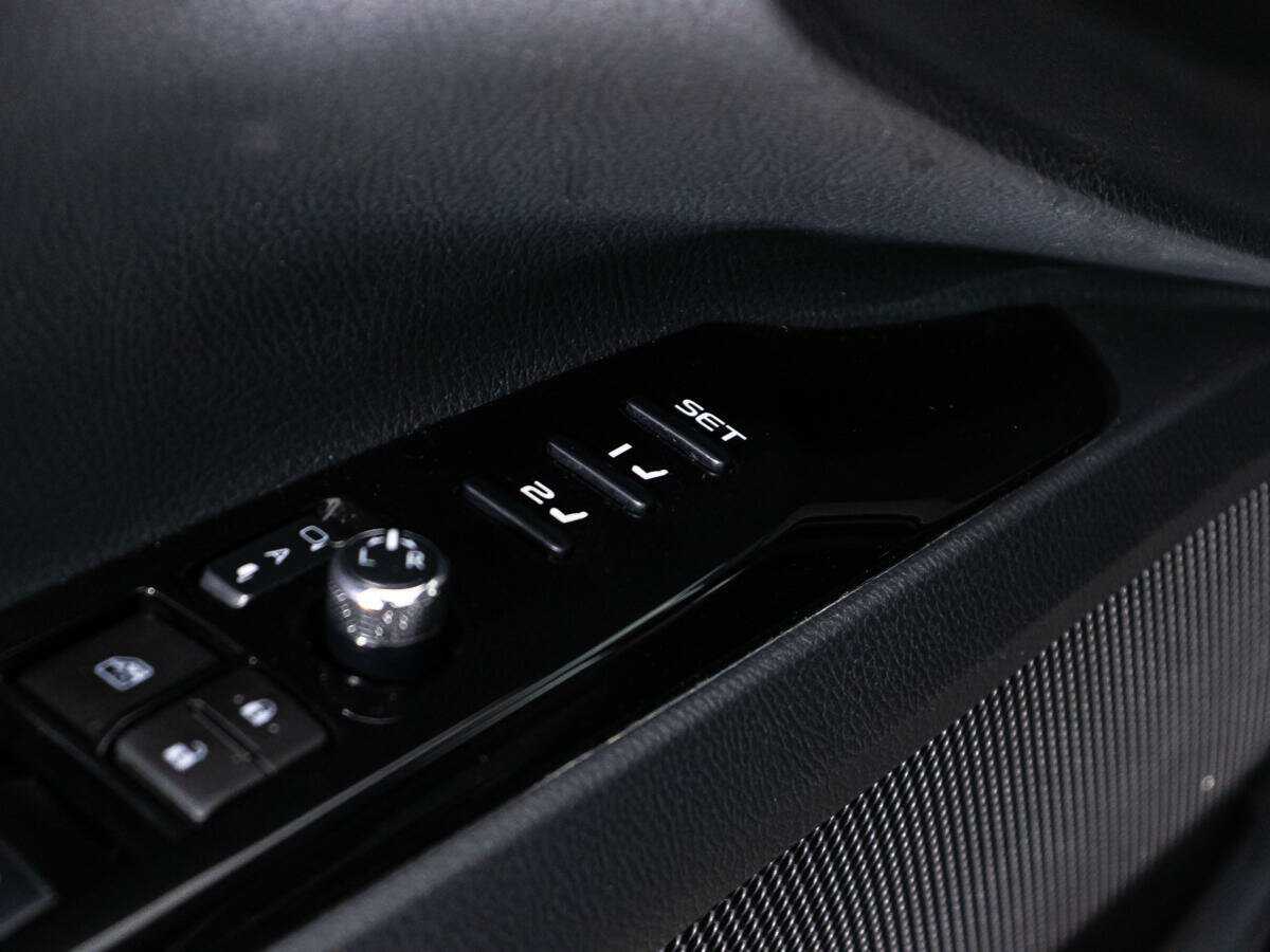 Купить Toyota Camry, 2018, 79 554 км.. Фото: #15