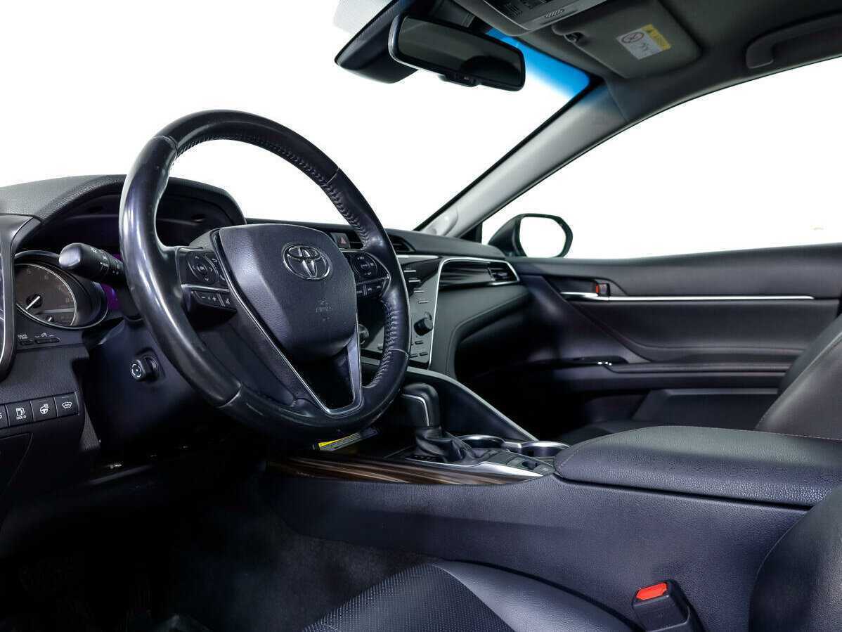 Купить Toyota Camry, 2019, 83 348 км.. Фото: #11
