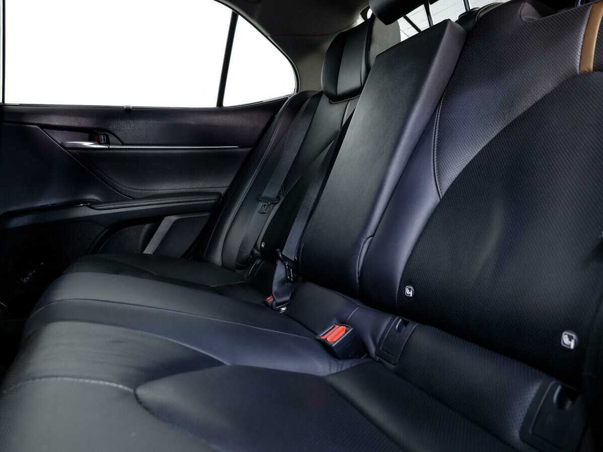 Купить Toyota Camry, 2019, 83 348 км.. Фото: #14