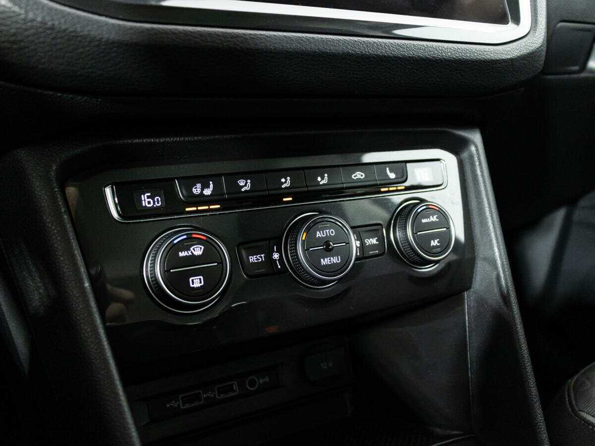 Купить Volkswagen Tiguan, 2019, 30 500 км.. Фото: #15