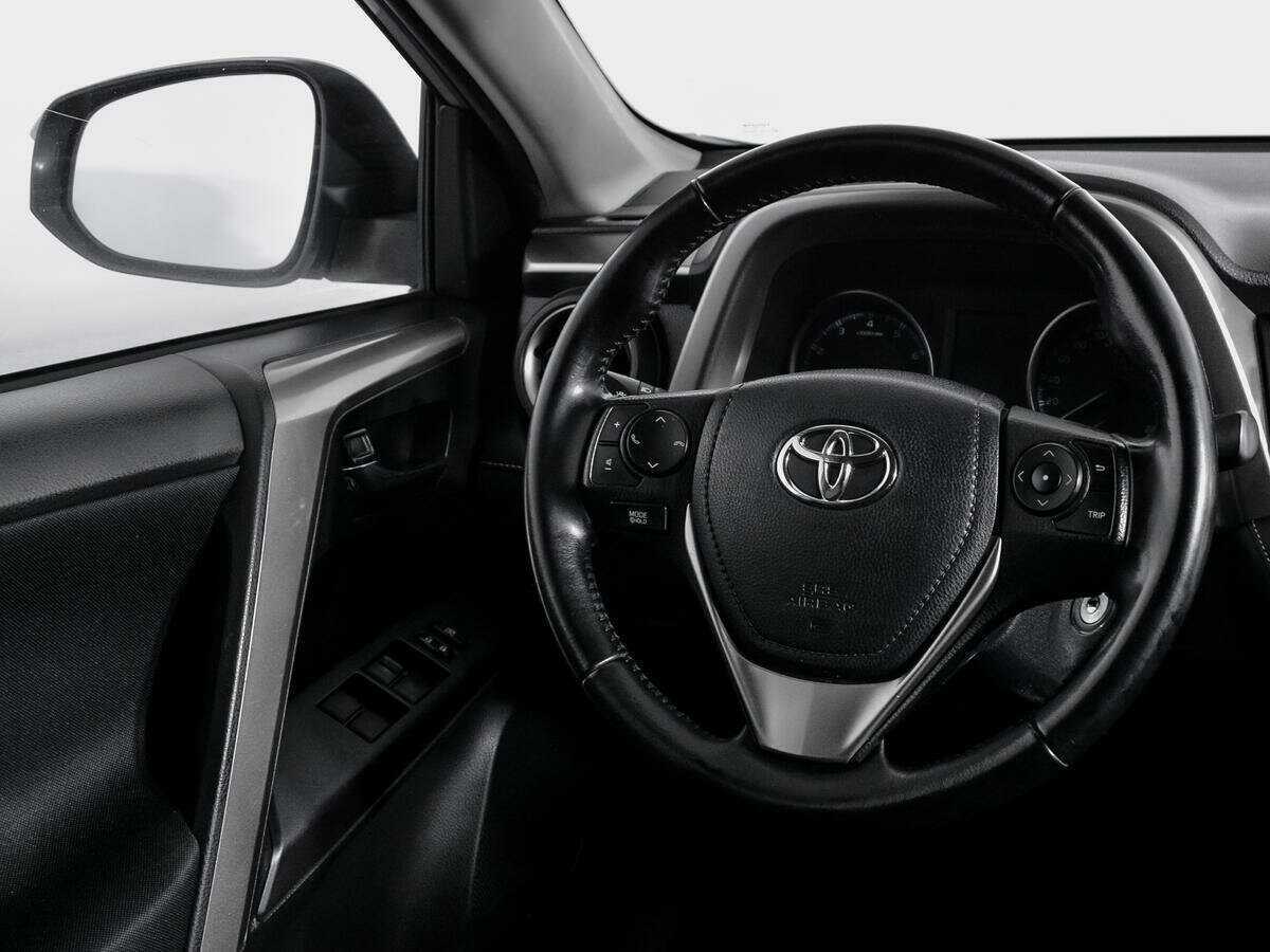 Купить Toyota RAV4, 2018, 92 900 км.. Фото: #12
