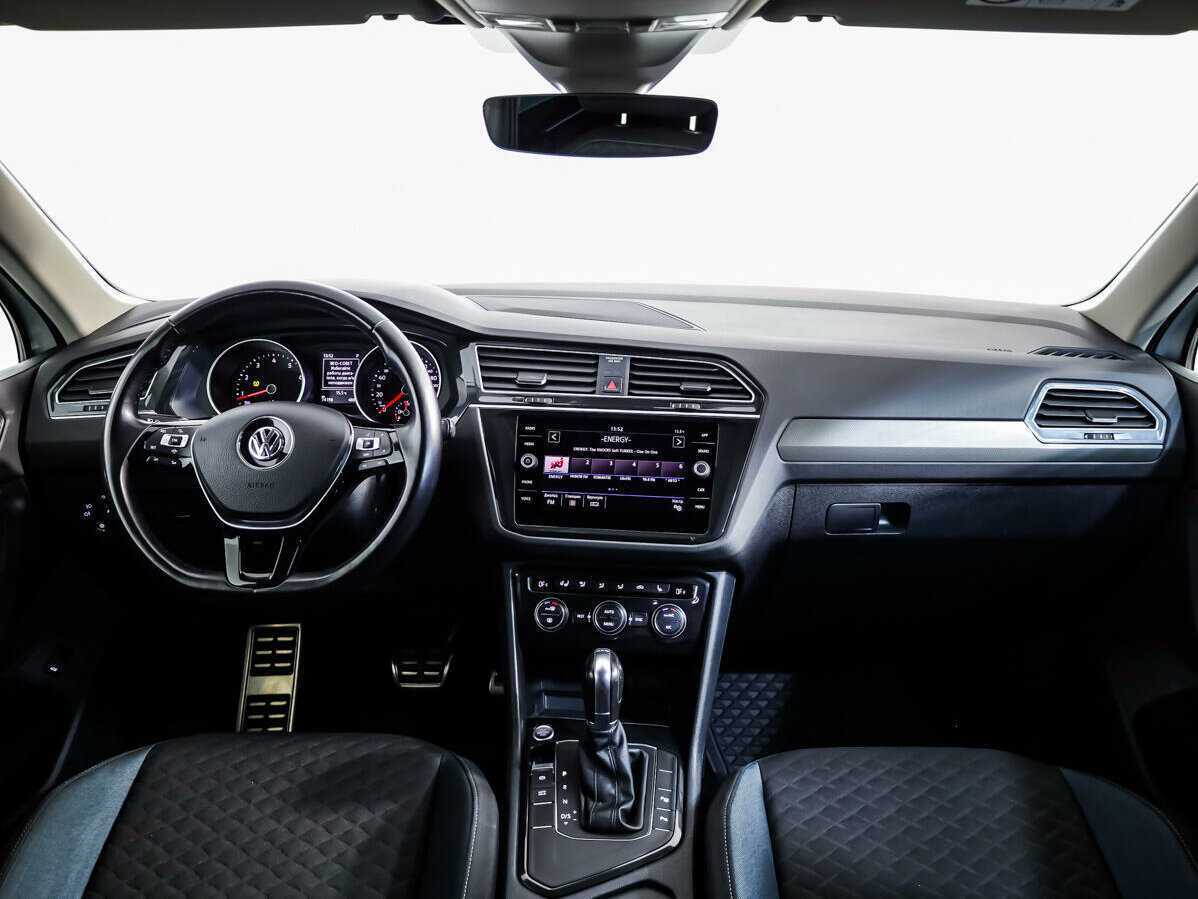 Купить Volkswagen Tiguan, 2019, 74 198 км.. Фото: #8