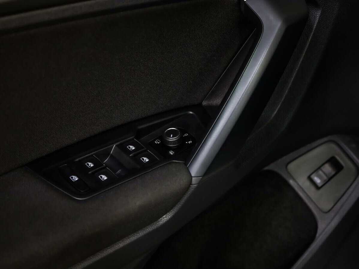 Купить Volkswagen Tiguan, 2019, 74 198 км.. Фото: #15