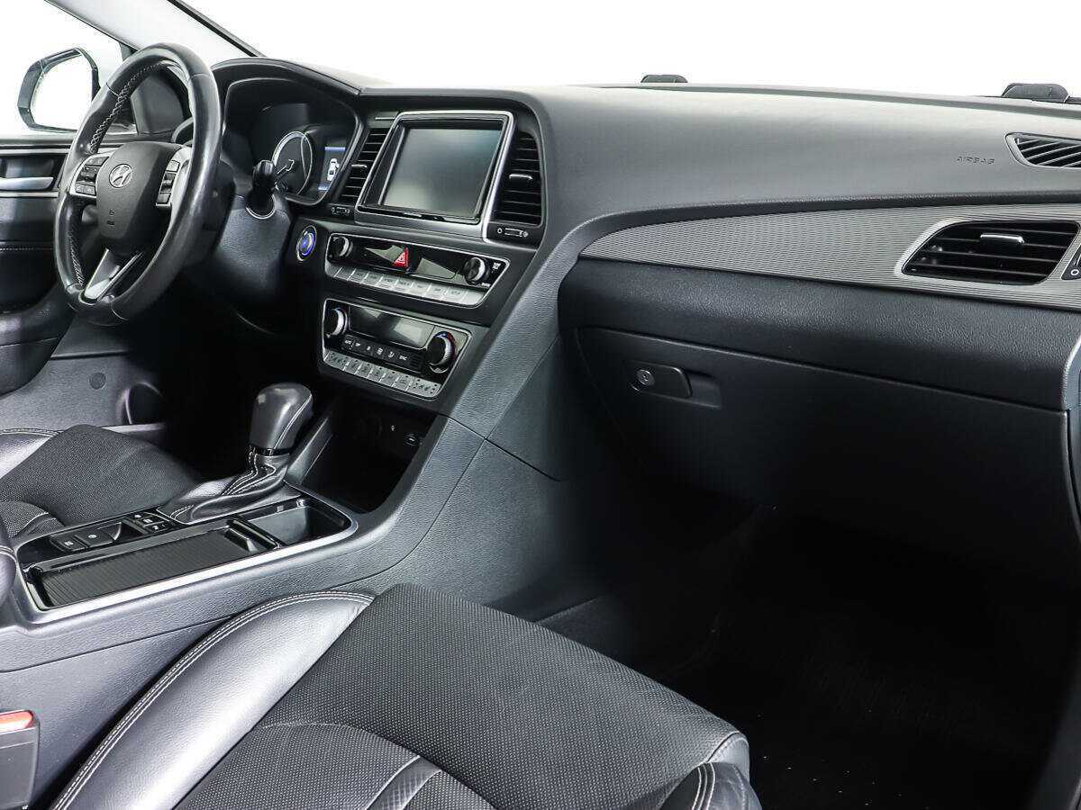 Купить Hyundai Sonata, 2018, 106 064 км.. Фото: #8