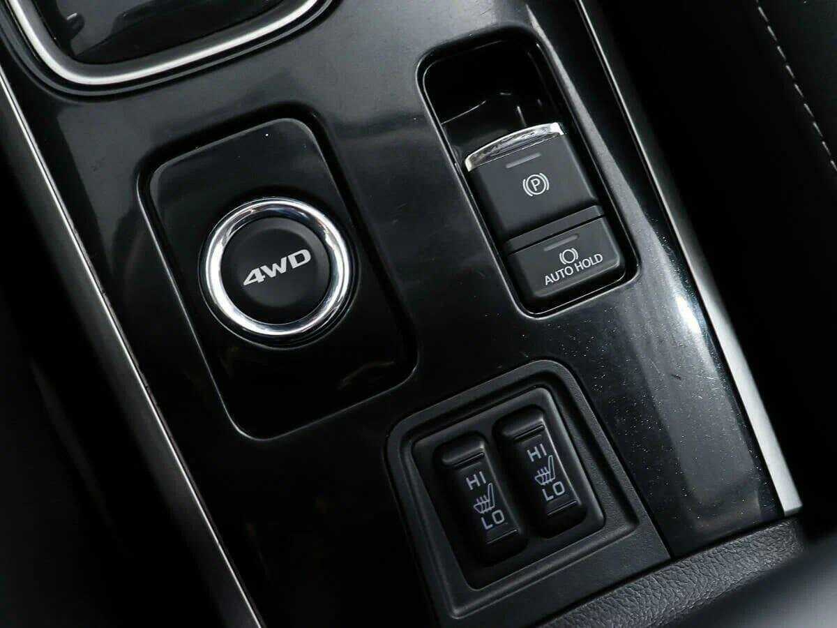 Купить Mitsubishi Outlander, 2019, 83 458 км.. Фото: #17