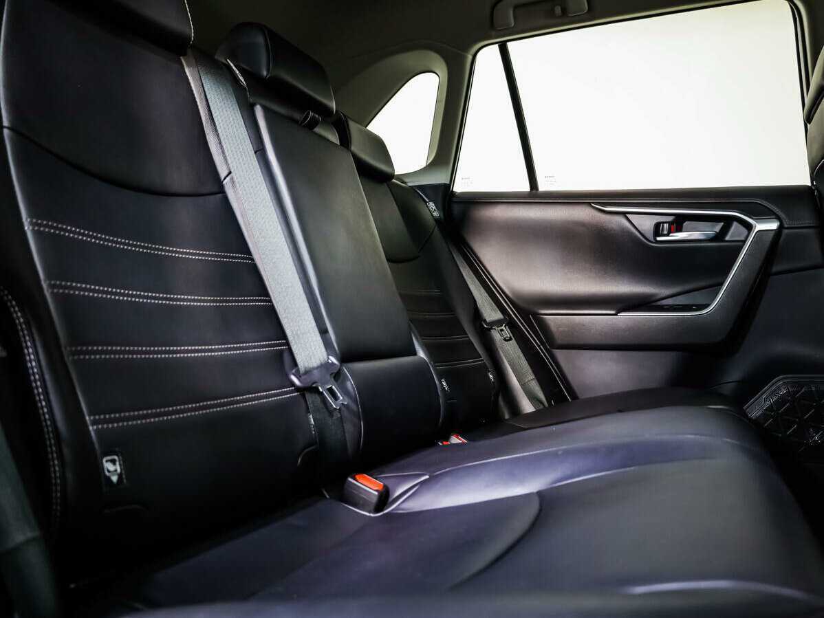 Купить Toyota RAV4, 2021, 56 240 км.. Фото: #12