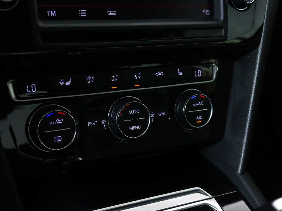 Купить Volkswagen Passat, 2016, 147 000 км.. Фото: #14