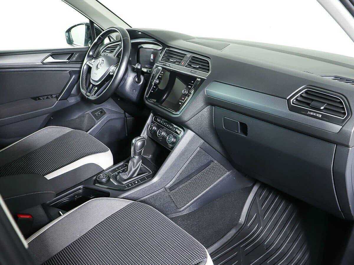 Купить Volkswagen Tiguan, 2018, 83 596 км.. Фото: #8