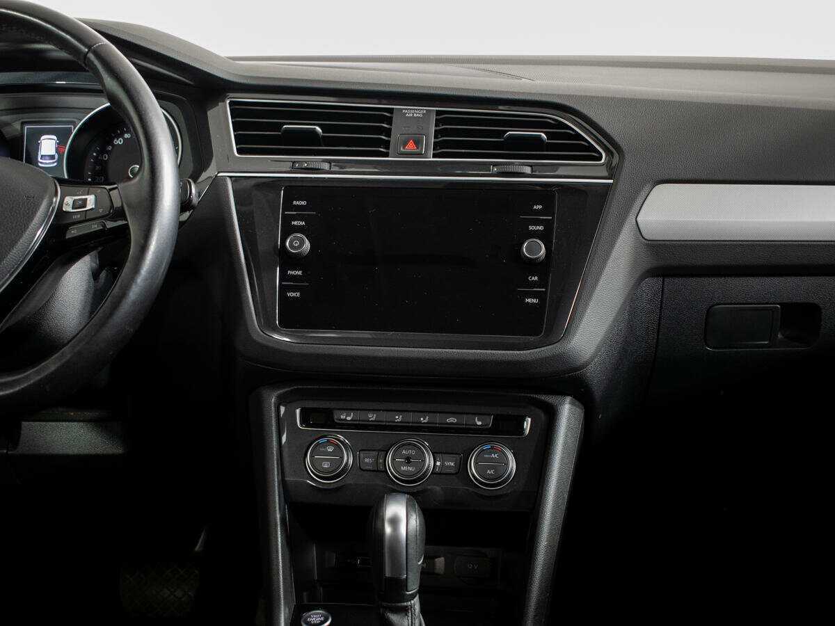 Купить Volkswagen Tiguan, 2020, 75 530 км.. Фото: #8