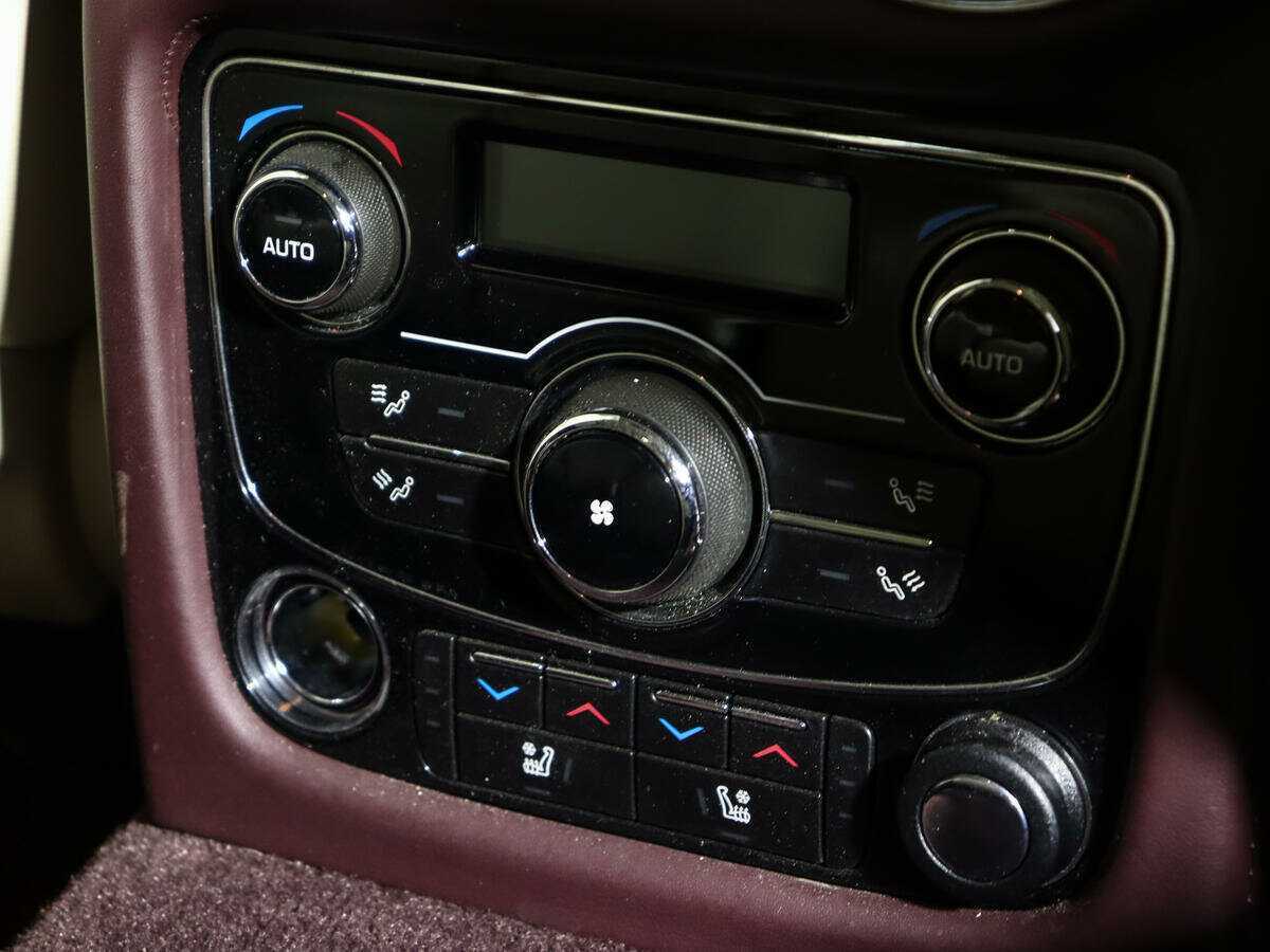 Купить Jaguar XJ, 2014, 73 102 км.. Фото: #16