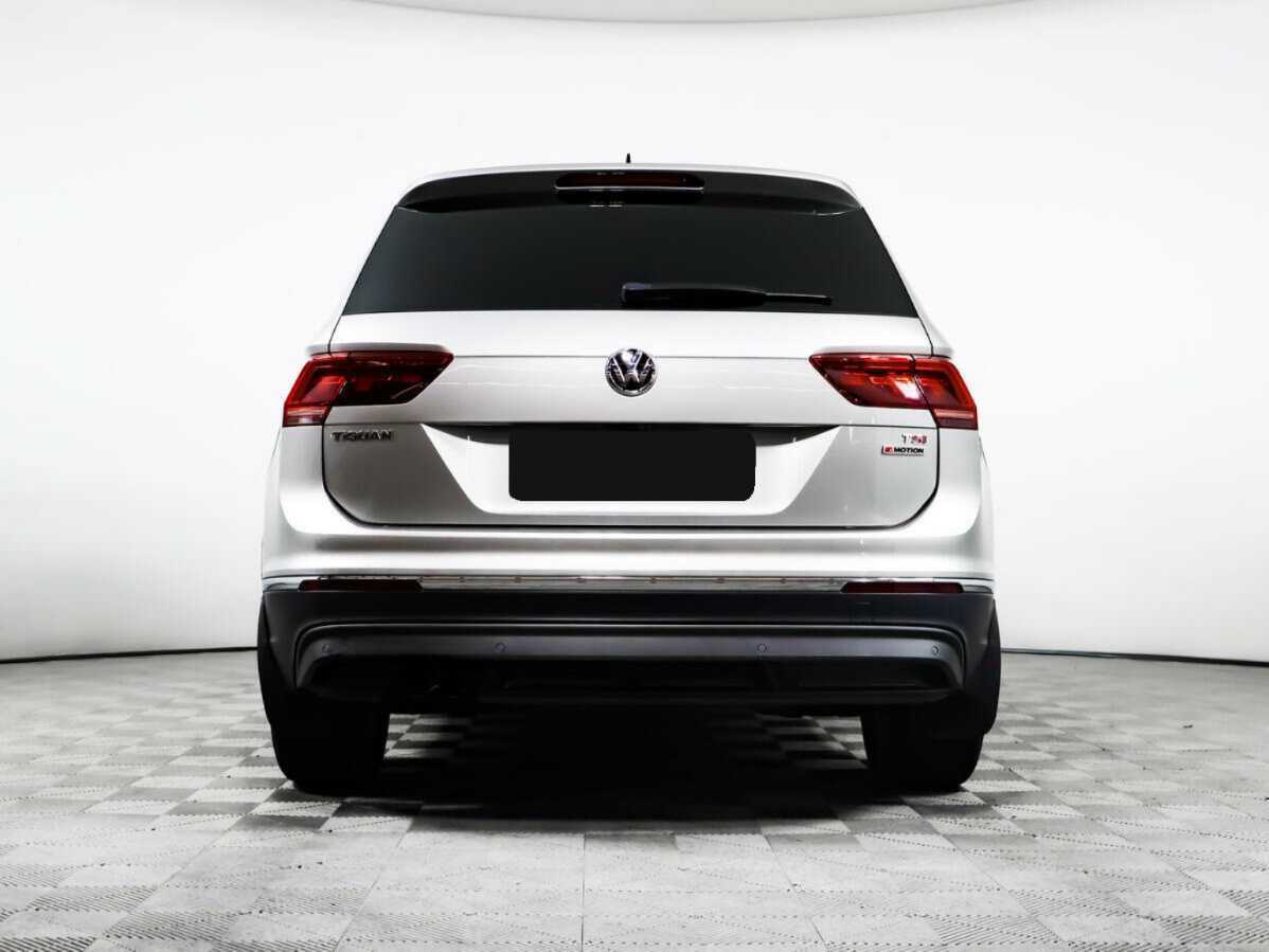 Купить Volkswagen Tiguan, 2017, 68 230 км.. Фото: #4