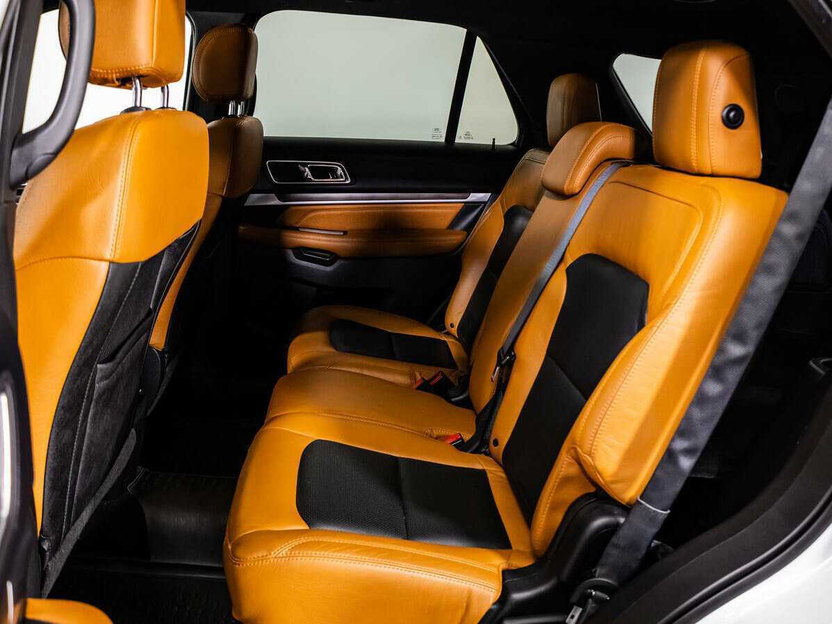 Купить Ford Explorer, 2016, 160 297 км.. Фото: #7