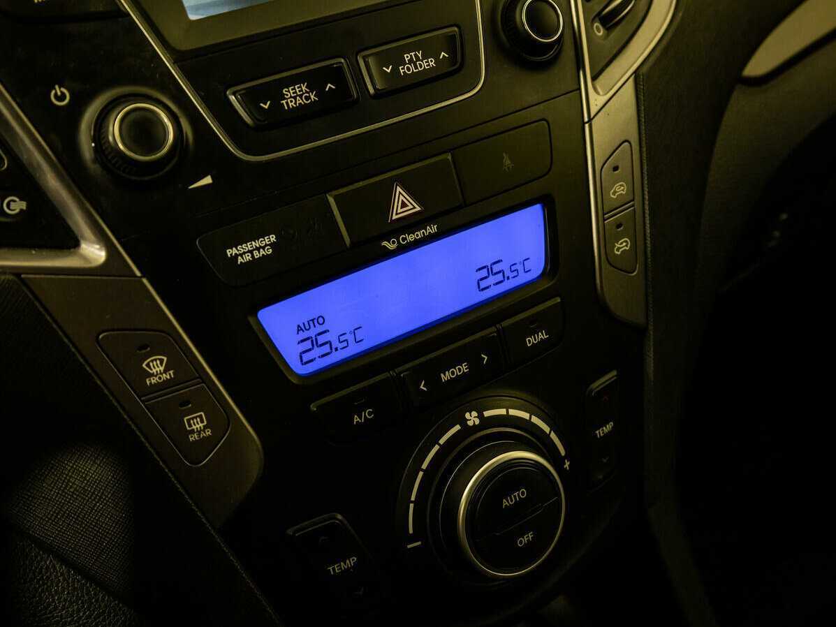 Купить Hyundai Santa Fe, 2015, 100 000 км.. Фото: #14