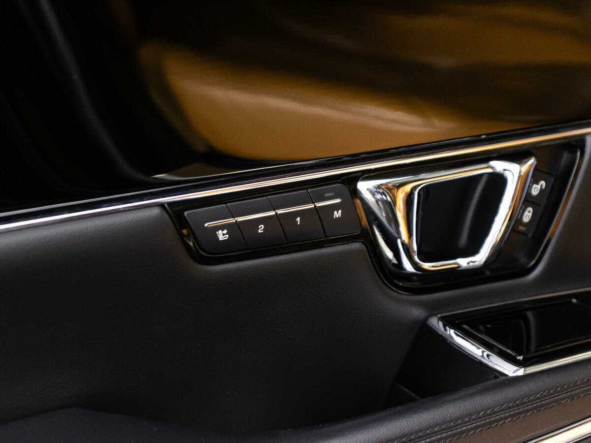 Купить Jaguar XJ, 2016, 141 280 км.. Фото: #16