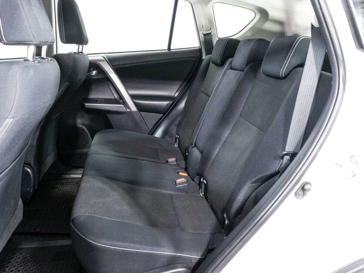 Купить Toyota RAV4, 2018, 95 000 км.. Фото: #9