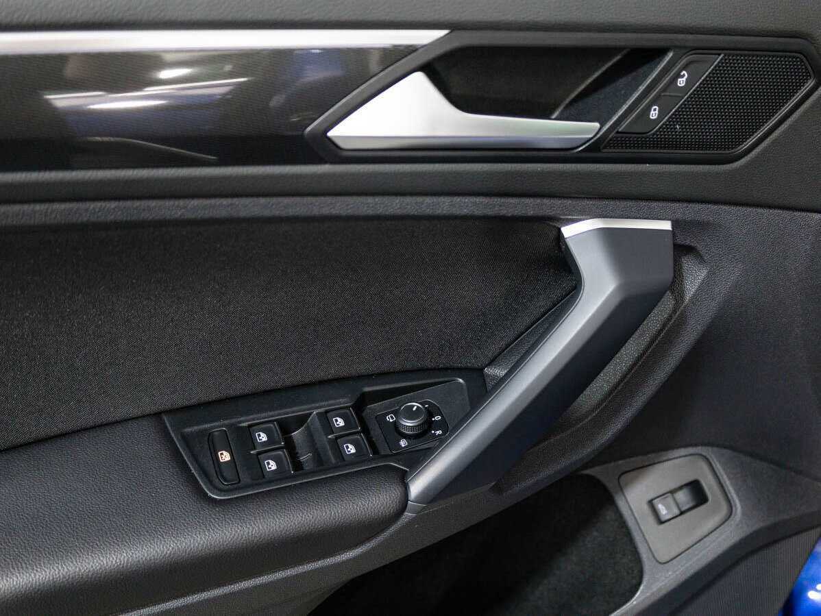 Купить Volkswagen Tiguan, 2019, 73 411 км.. Фото: #15