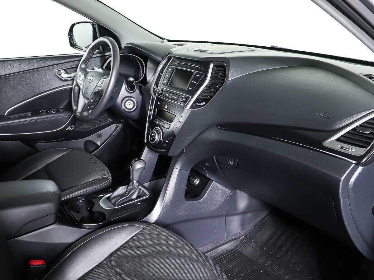 Купить Hyundai Santa Fe, 2016, 38 060 км.. Фото: #8