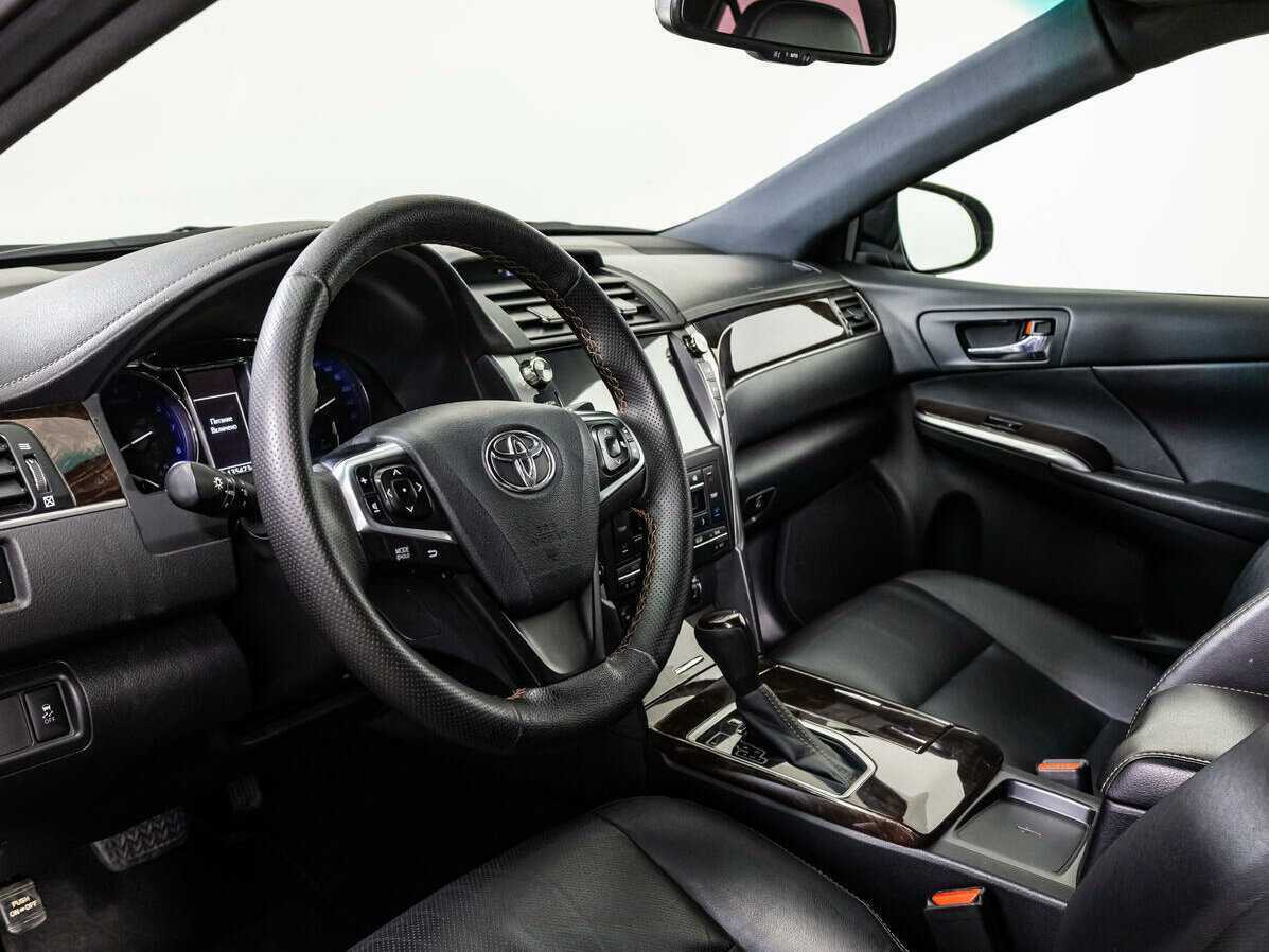 Купить Toyota Camry, 2017, 135 400 км.. Фото: #10