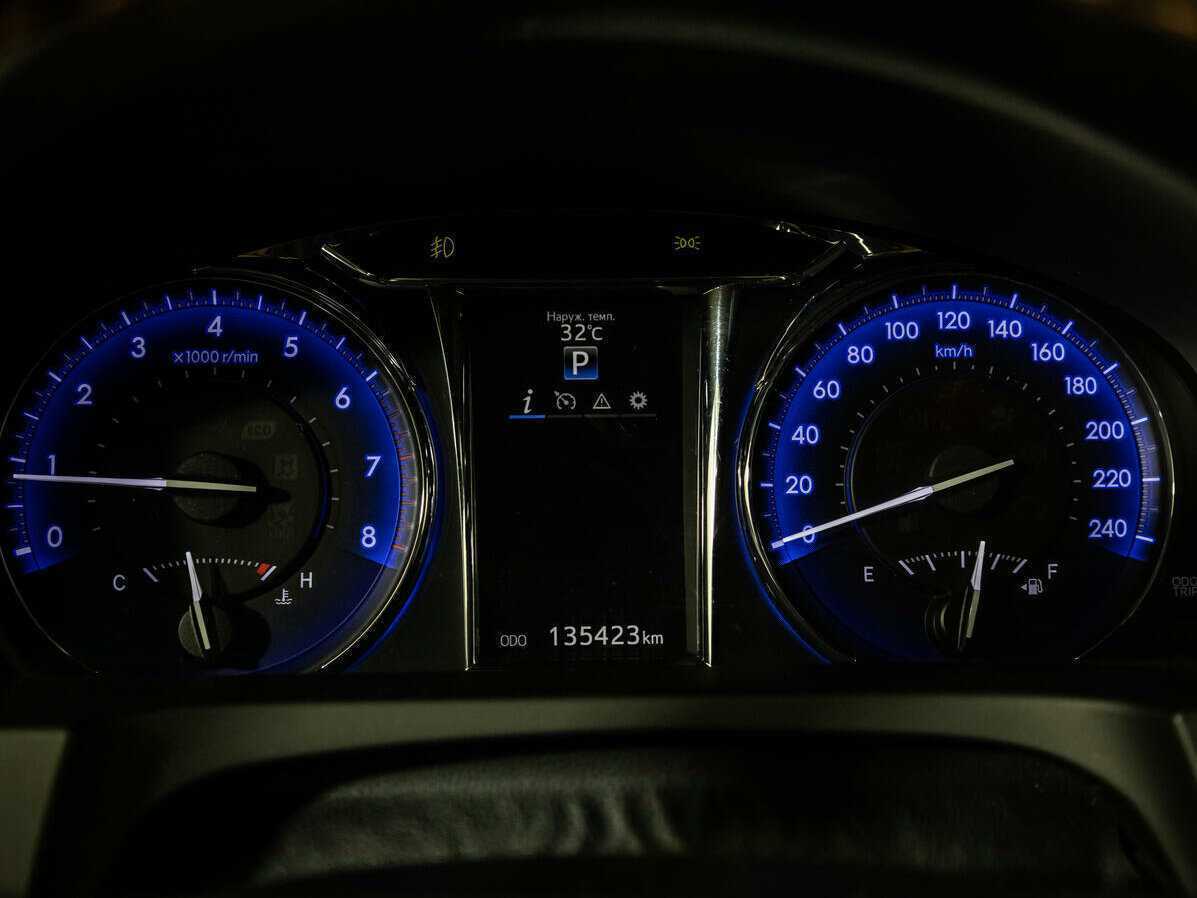 Купить Toyota Camry, 2017, 135 400 км.. Фото: #11