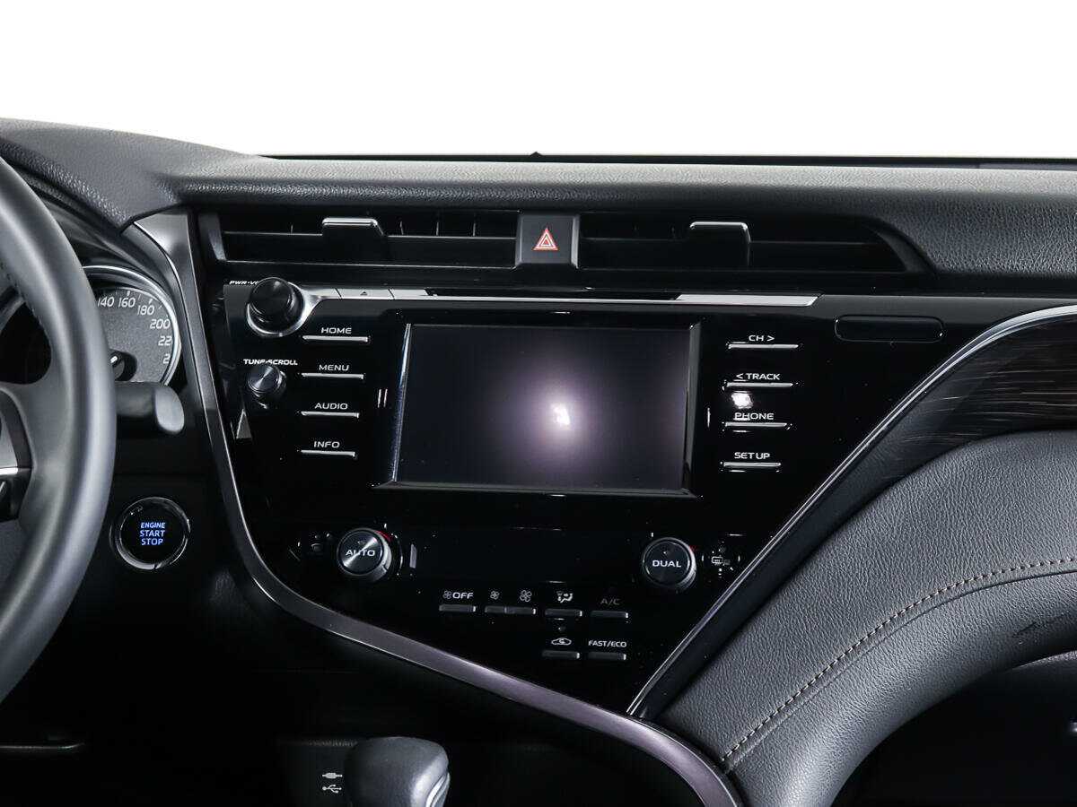 Купить Toyota Camry, 2020, 36 720 км.. Фото: #9