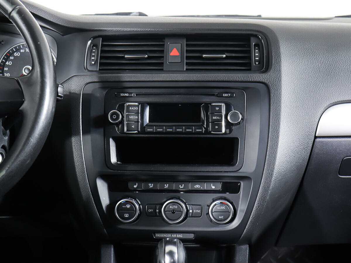 Купить Фольксваген Джетта, 2012, 279 369 км.. Фото: #9