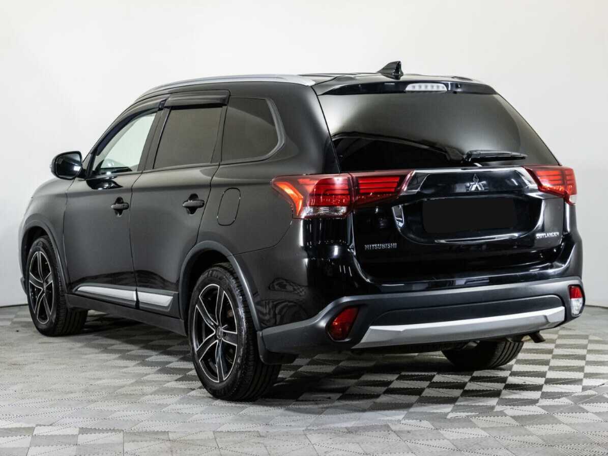 Купить Mitsubishi Outlander, 2018, 120 491 км.. Фото: #6