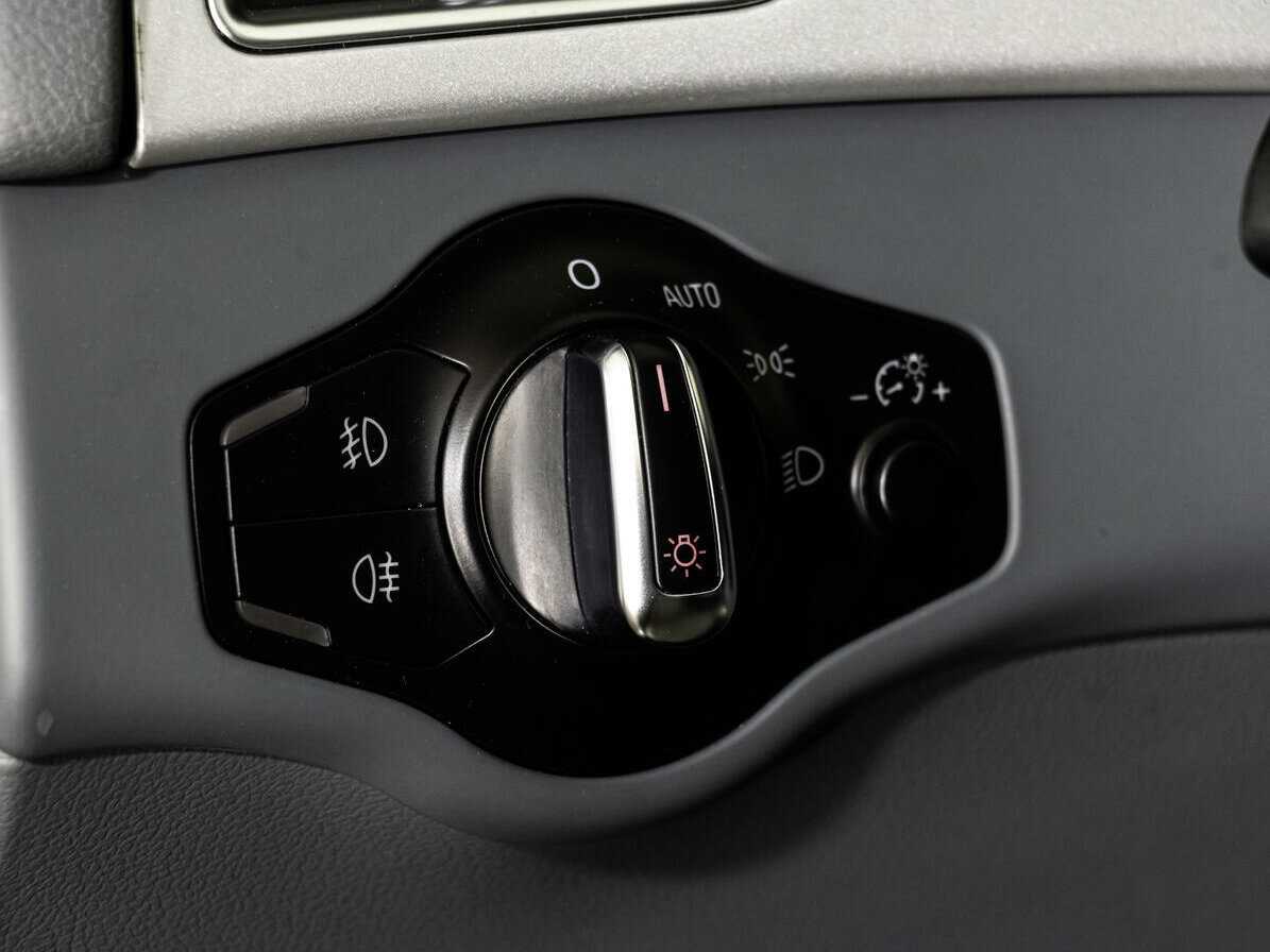 Купить Audi A4, 2015, 123 730 км.. Фото: #18