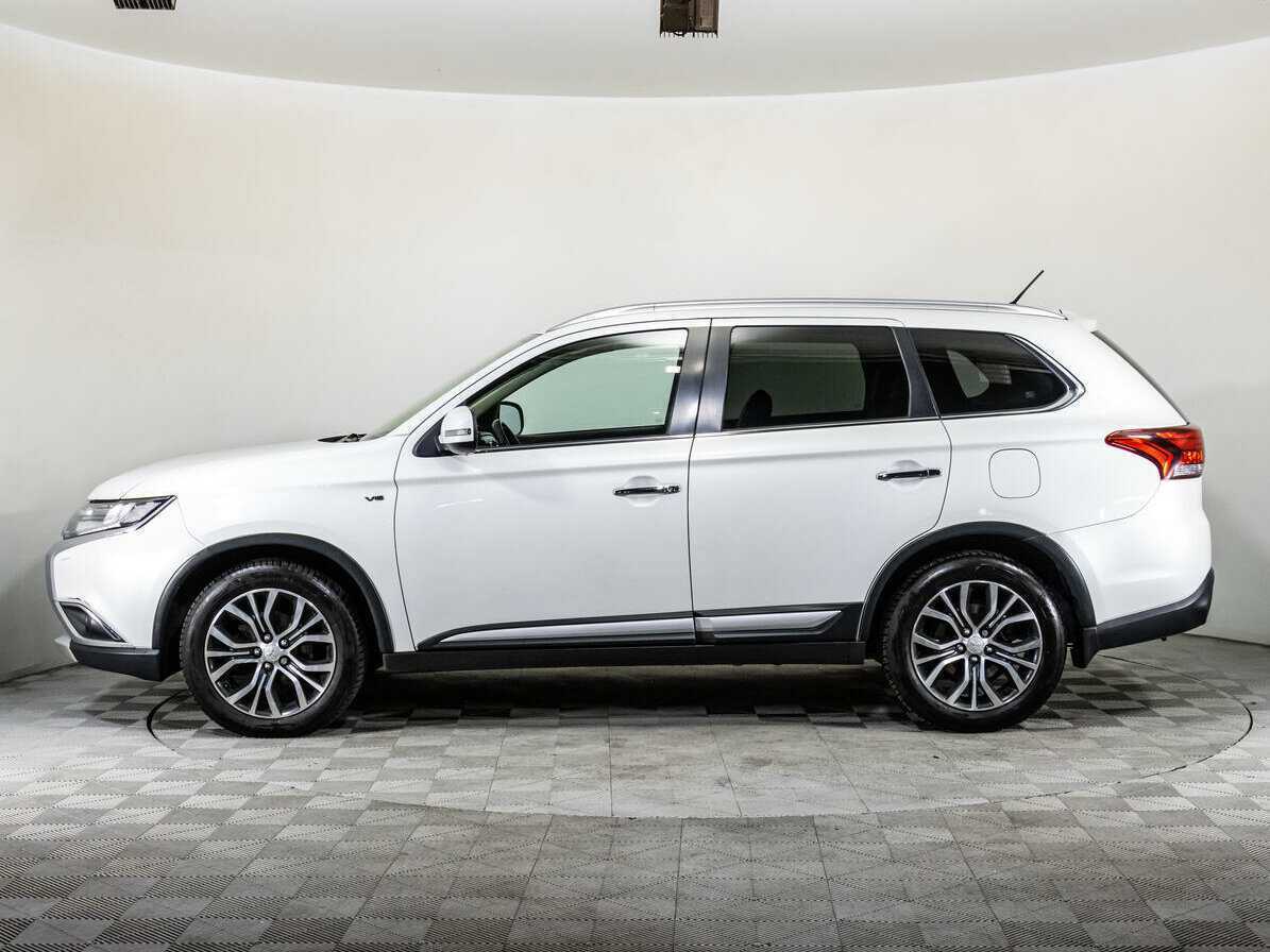 Купить Mitsubishi Outlander, 2016, 152 720 км.. Фото: #7