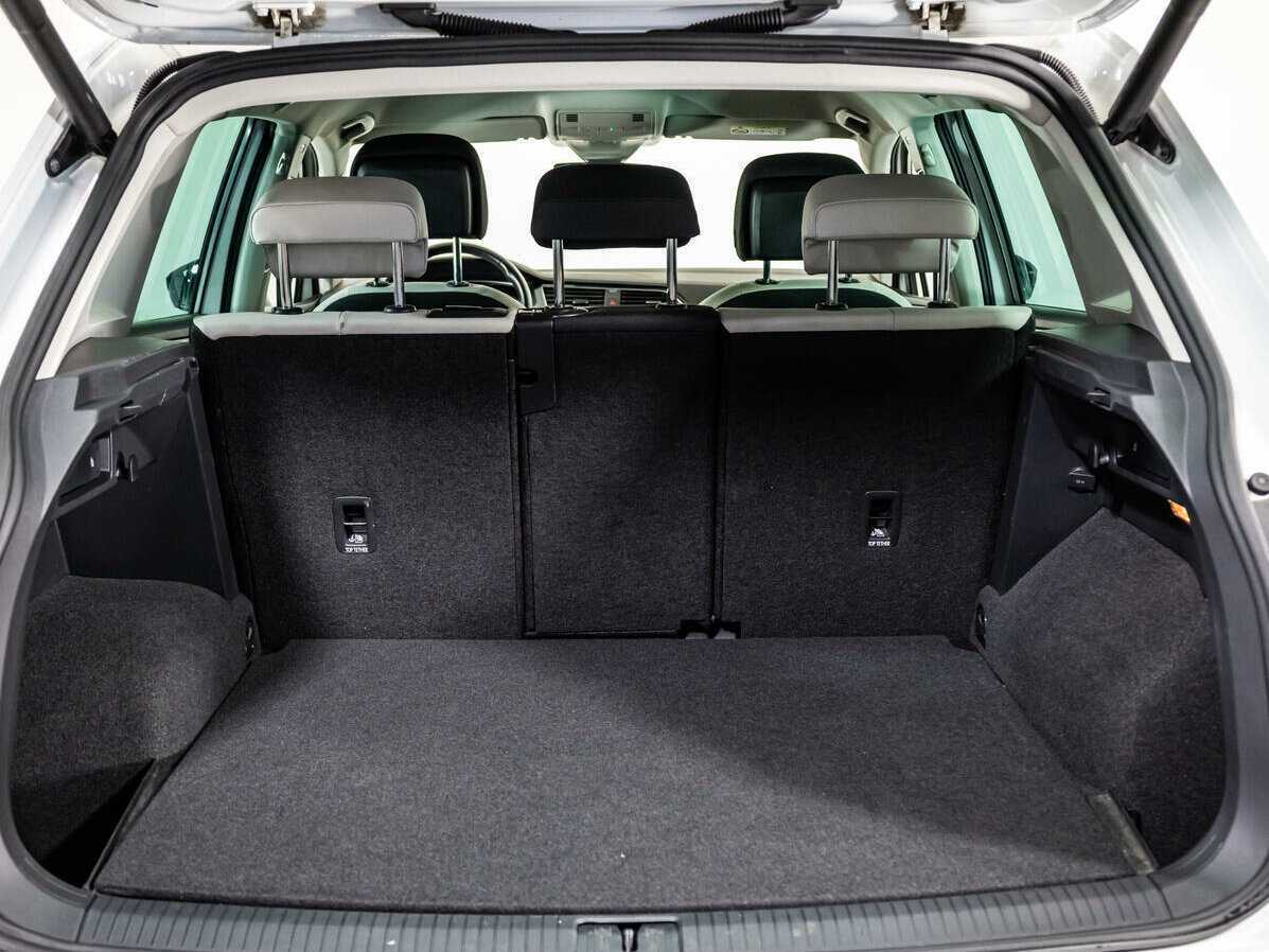 Купить Volkswagen Tiguan, 2019, 132 813 км.. Фото: #20