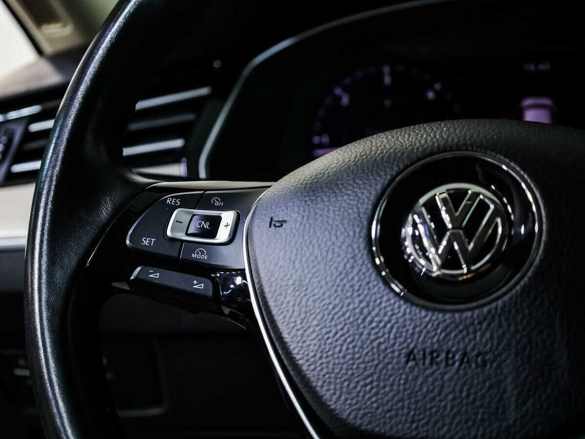 Купить Volkswagen Passat, 2017, 114 888 км.. Фото: #15