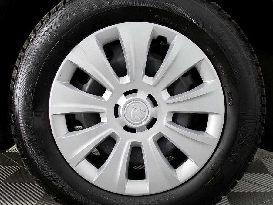 Купить Skoda Karoq, 2021, 61 143 км.. Фото: #17