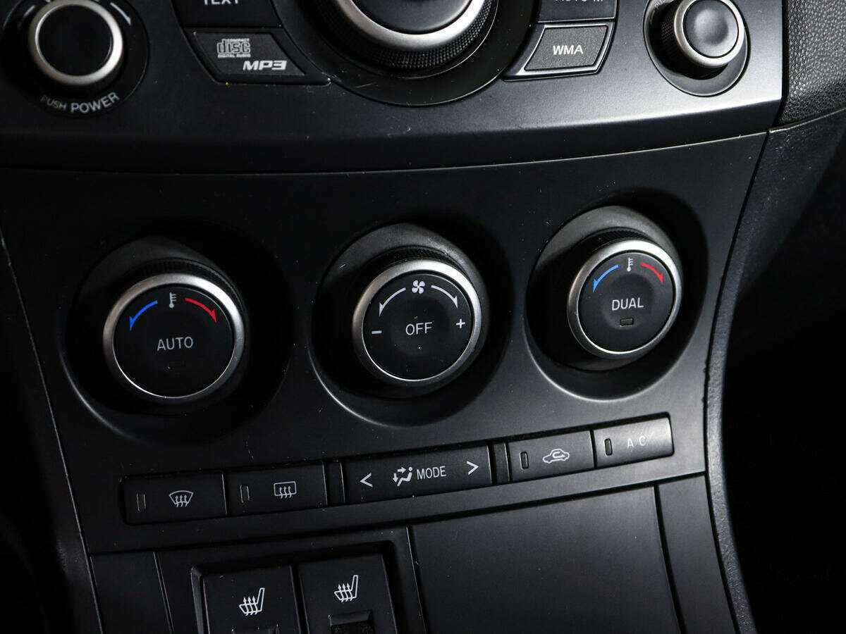 Купить Мазда 3, 2012, 209 030 км.. Фото: #15