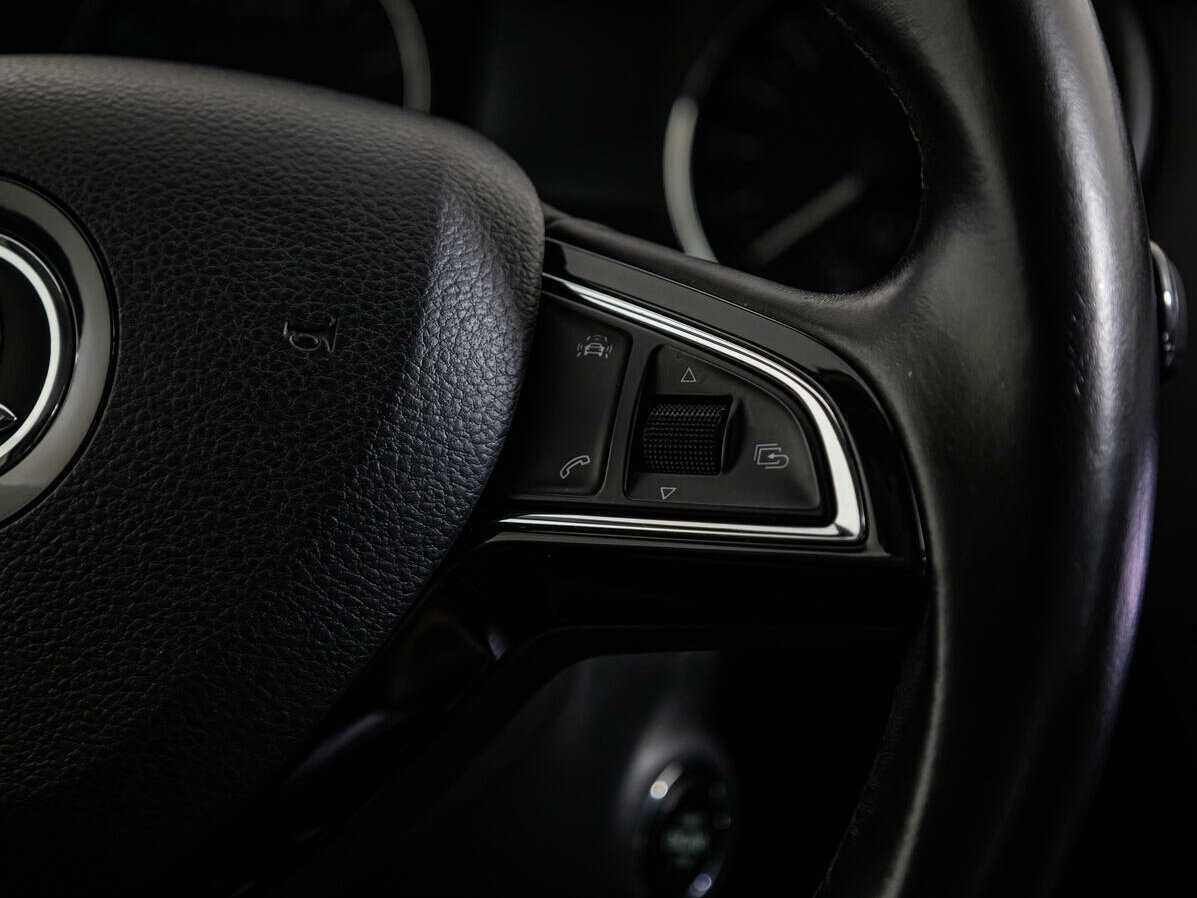 Купить Шкода Октавия, 2016, 166 346 км.. Фото: #13