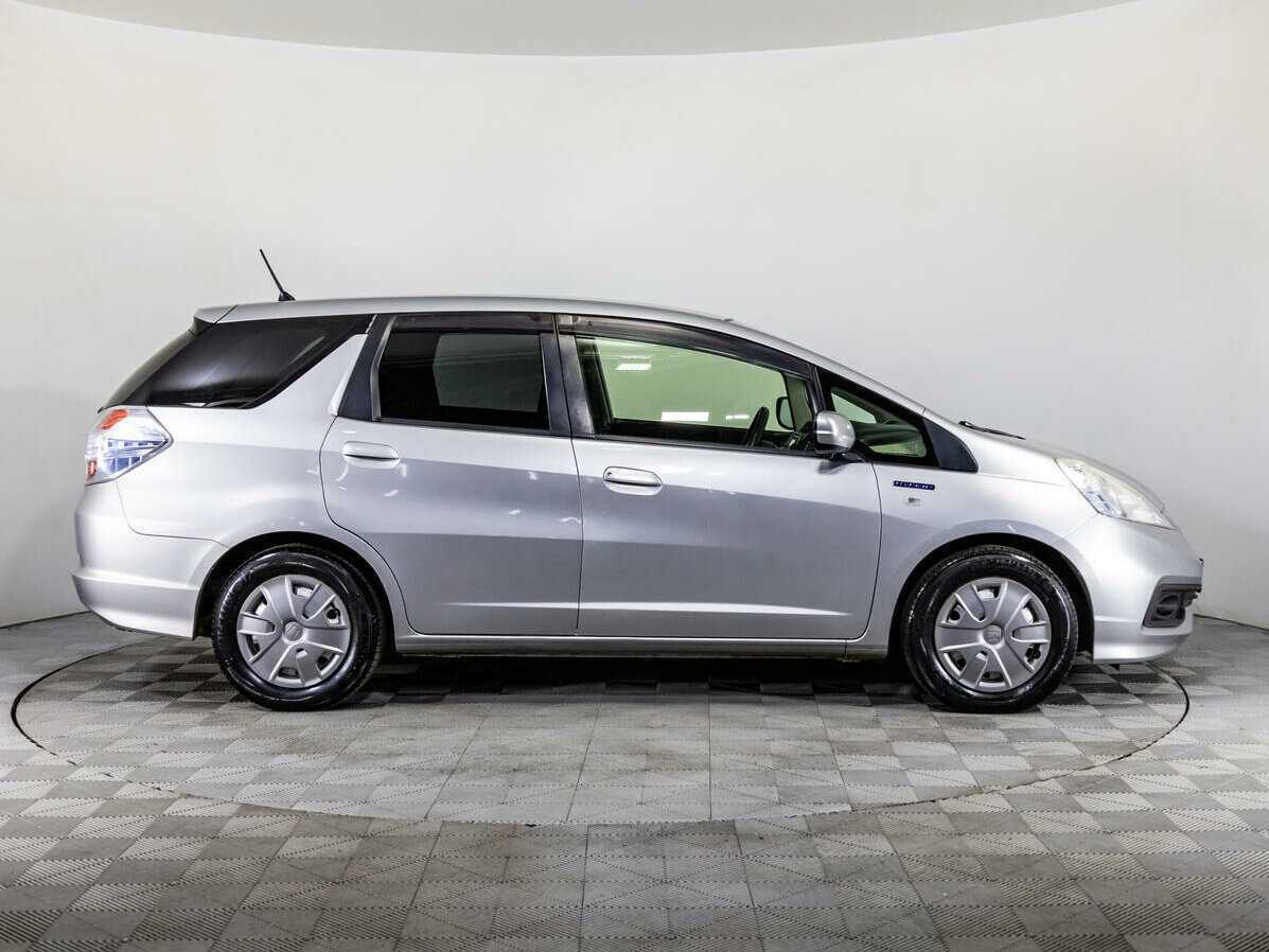 Купить Honda Fit Shuttle, 2013, 144 645 км.. Фото: #3