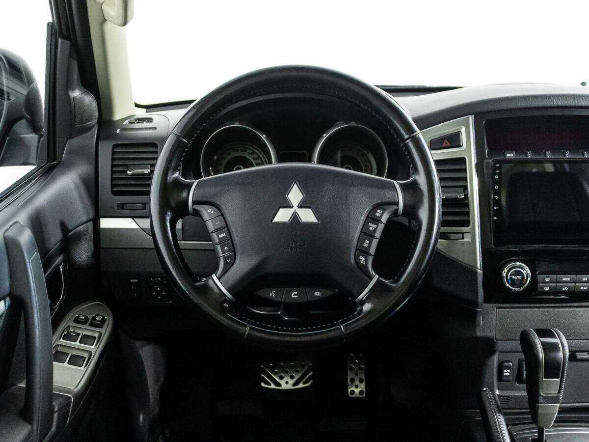 Купить Mitsubishi Pajero, 2015, 126 453 км.. Фото: #16